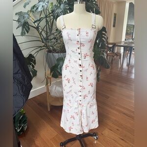 FINDERS KEEPERS Frankie Dress. Size 4